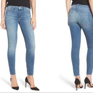Mother Denim Jeans “the looker ankle fray”